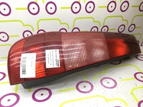 Farolim Traseiro Esquerdo Fiat Punto 55 1.1 54Cv de 1995 - Ref OEM :  464010830